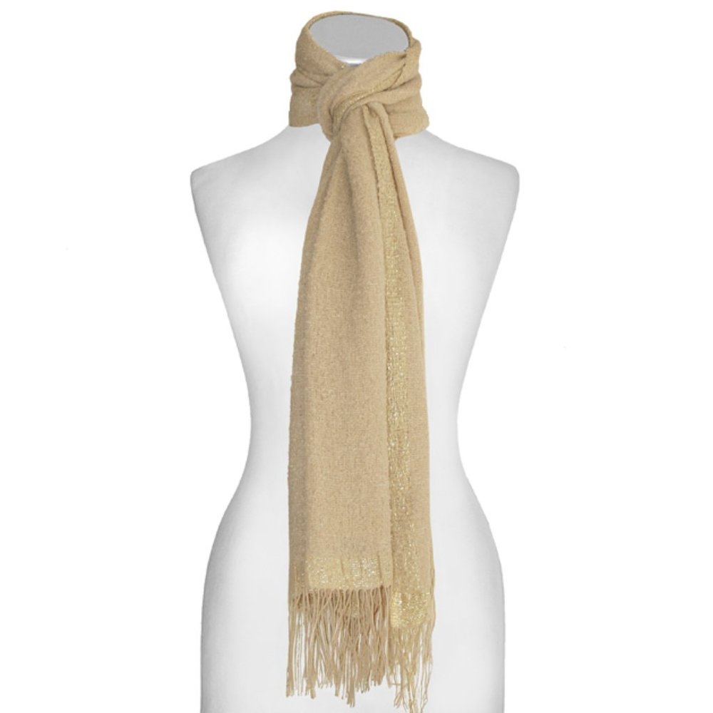 Qualities United Wide Scarf w/metallic yarn. Made in Peru
